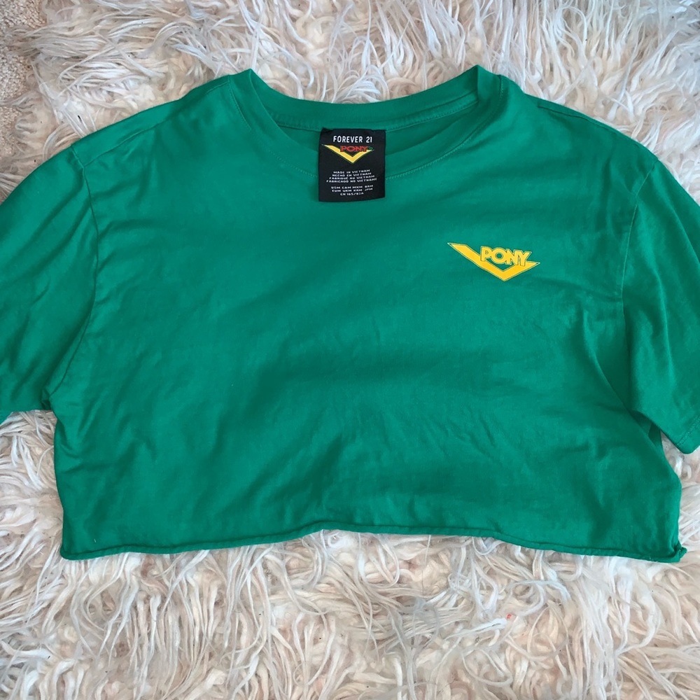 FOREVER 21 x PONY cut off green cropped top.